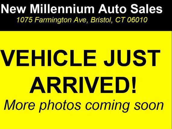 TESLA MODEL Y 2023 7SAYGAEE2PF712386 image